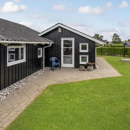 Ferienhaus Lovely In With Kitchen Haderslev