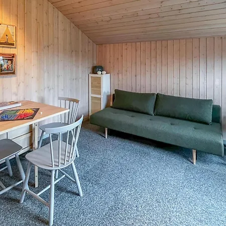 בית נופש 4 Bedroom Gorgeous In *