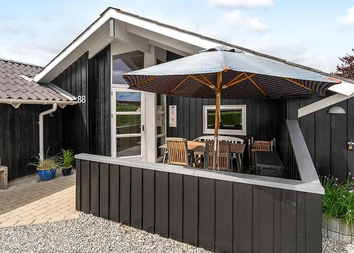 Holiday home 4 Bedroom Gorgeous In *