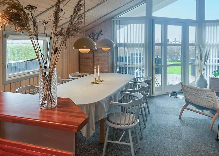 4 Bedroom Gorgeous In *