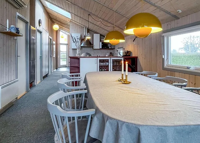 4 Bedroom Gorgeous In